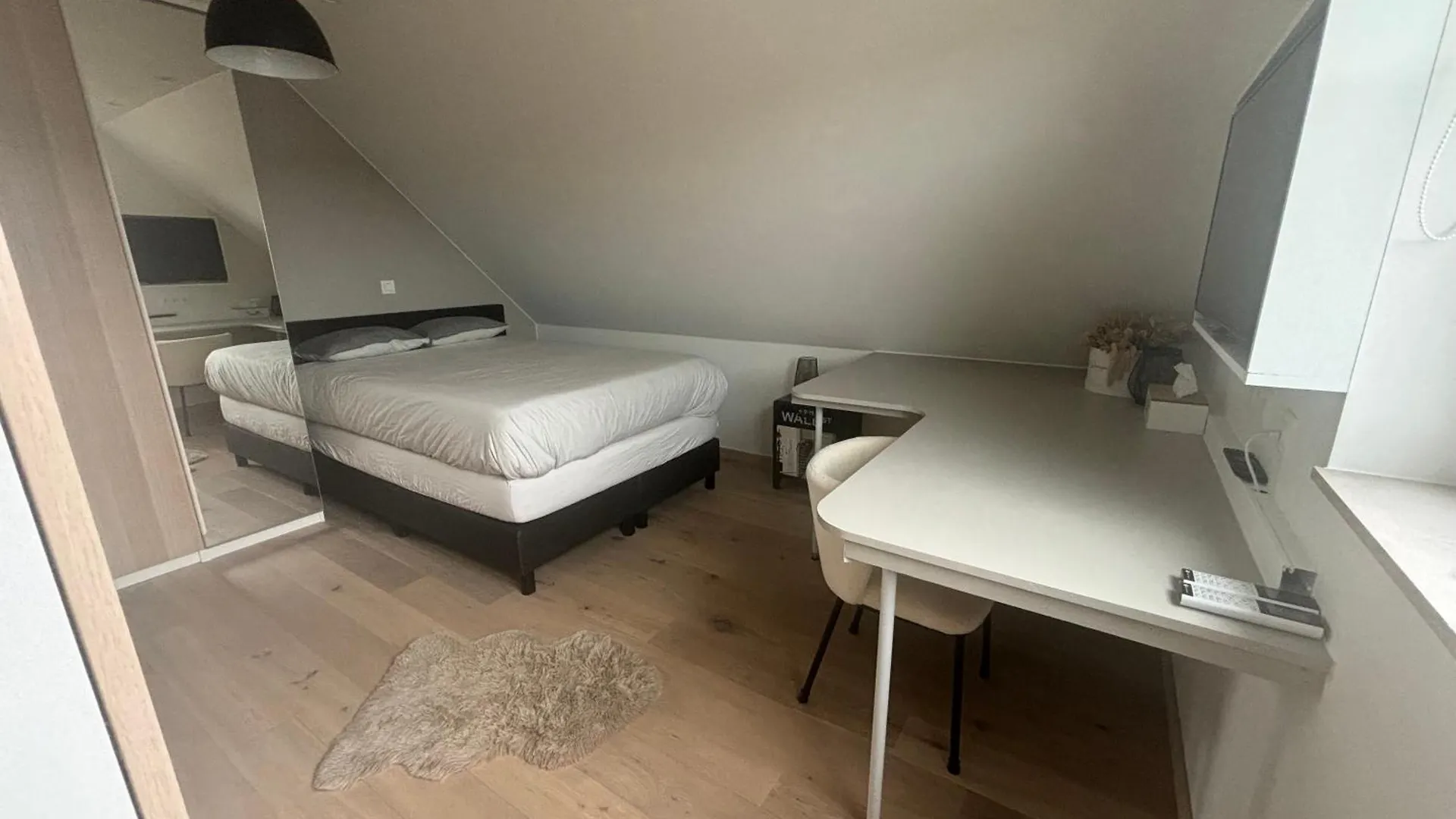 Feelathome De Kust Middelkerke 0*,